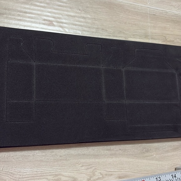 Stampin Up Sizzix Bigzs XL BOX#2 Die - Picture 4 of 4